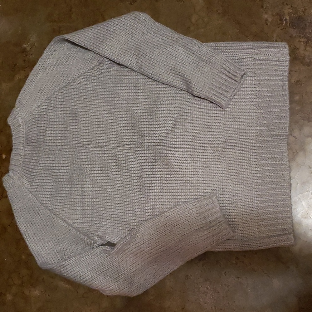 Gray Sweater - Picture 3 of 3